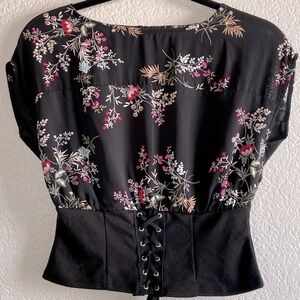Monteau Los Angeles Floral Top w/ Tie | Blouse Small